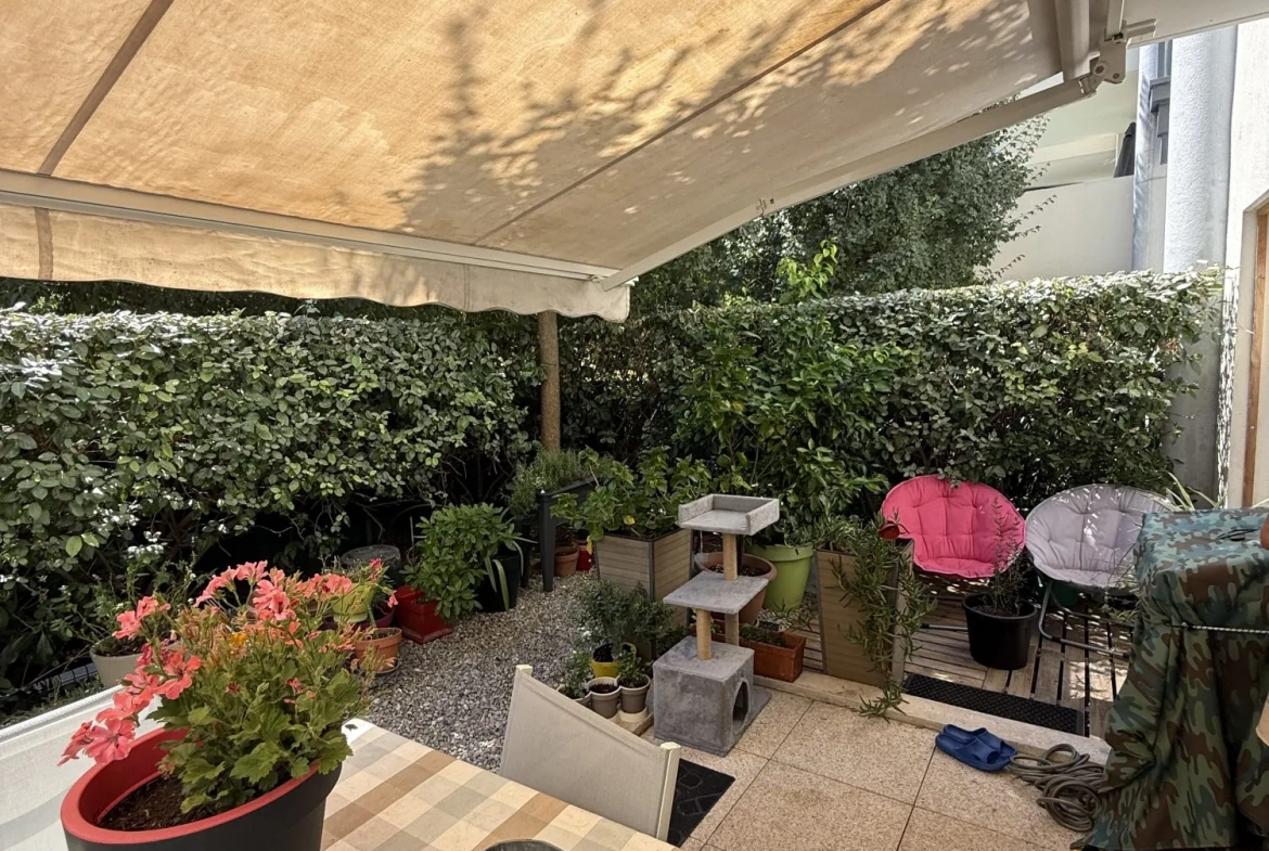 Charmant T2 avec terrasse dans résidence sécurisée à Draguignan 
