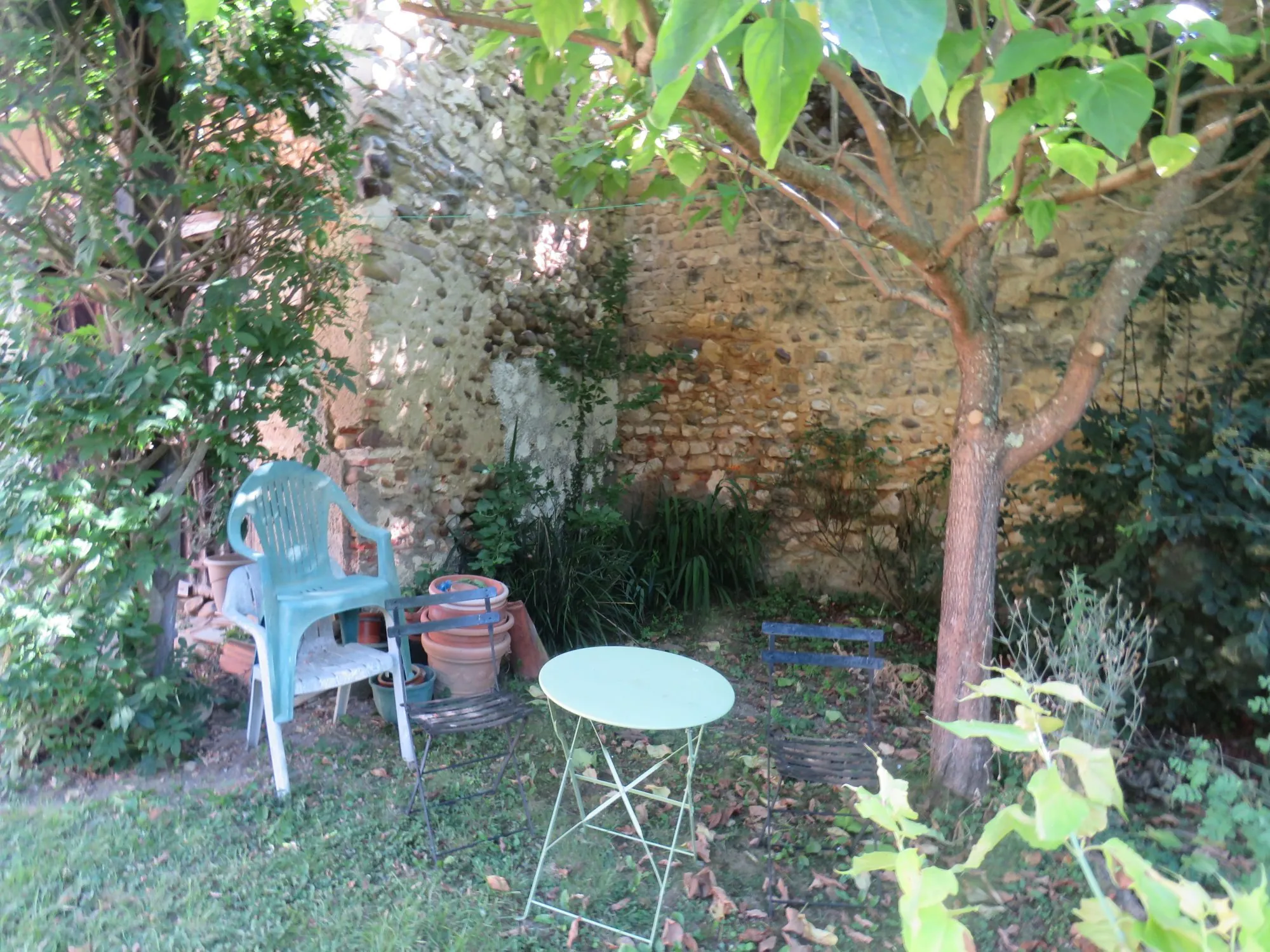 Belle maison de village à vendre à Castelnau-Magnoac – 145m² avec terrain et dépendance 