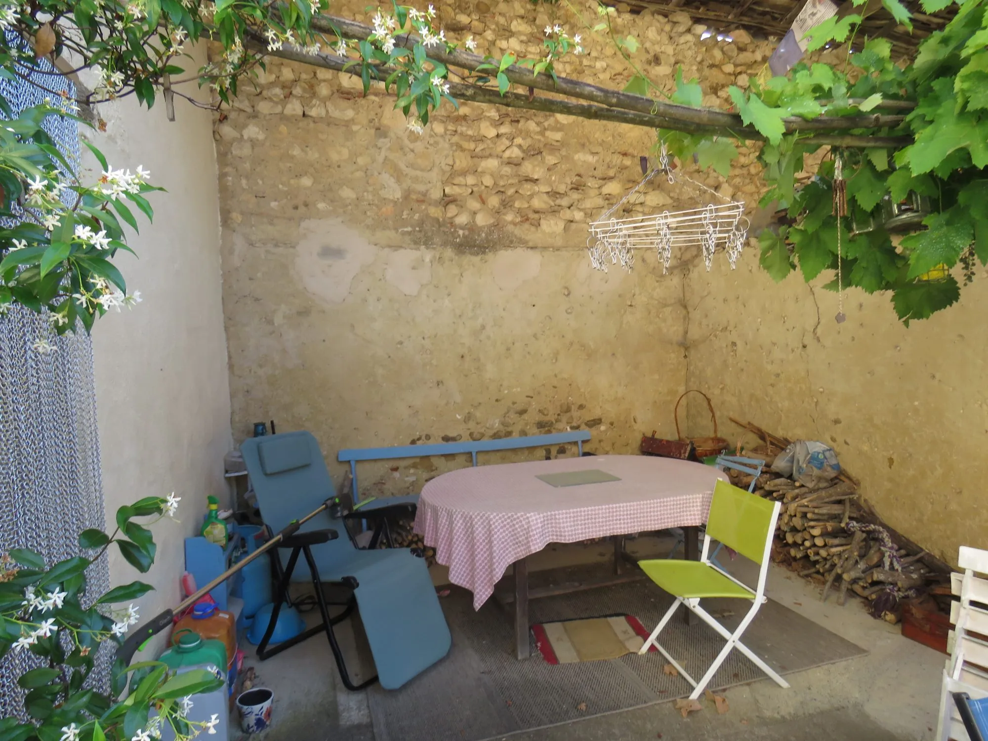 Belle maison de village à vendre à Castelnau-Magnoac – 145m² avec terrain et dépendance 