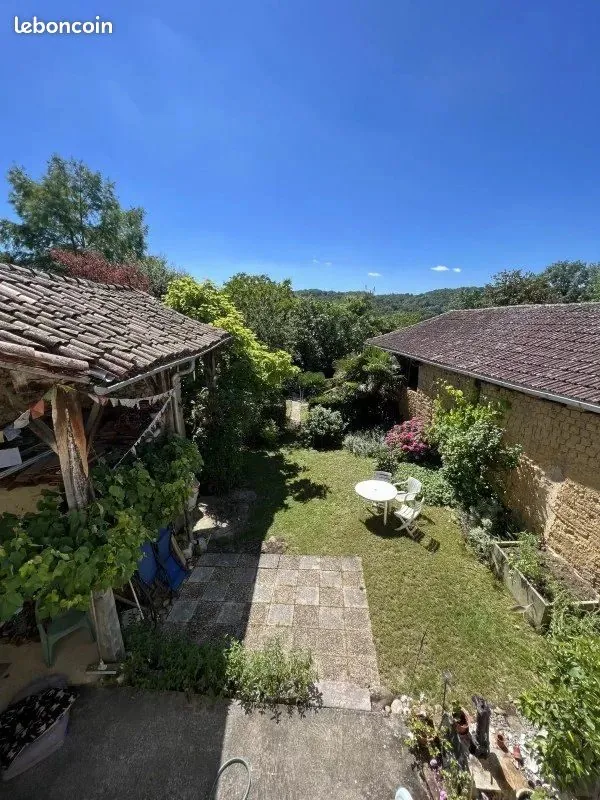 Belle maison de village à vendre à Castelnau-Magnoac – 145m² avec terrain et dépendance 