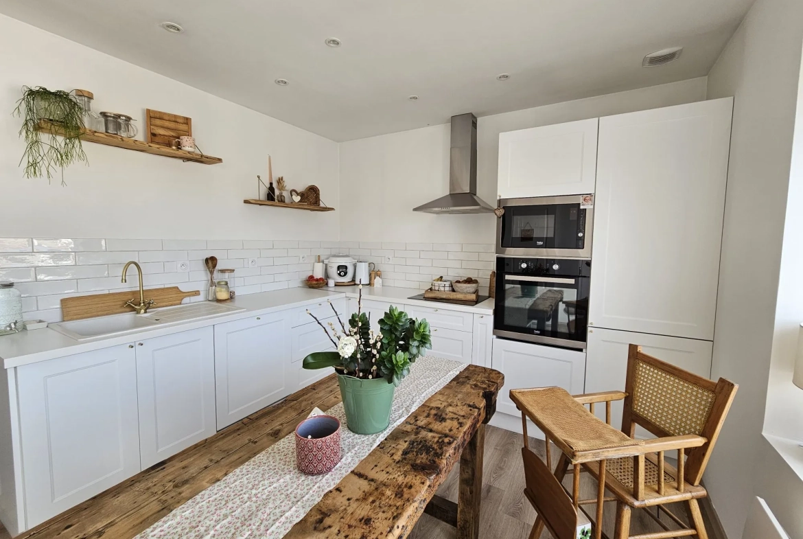 Maison rénovée avec 2 chambres, jardin et terrasse à Rinxent 