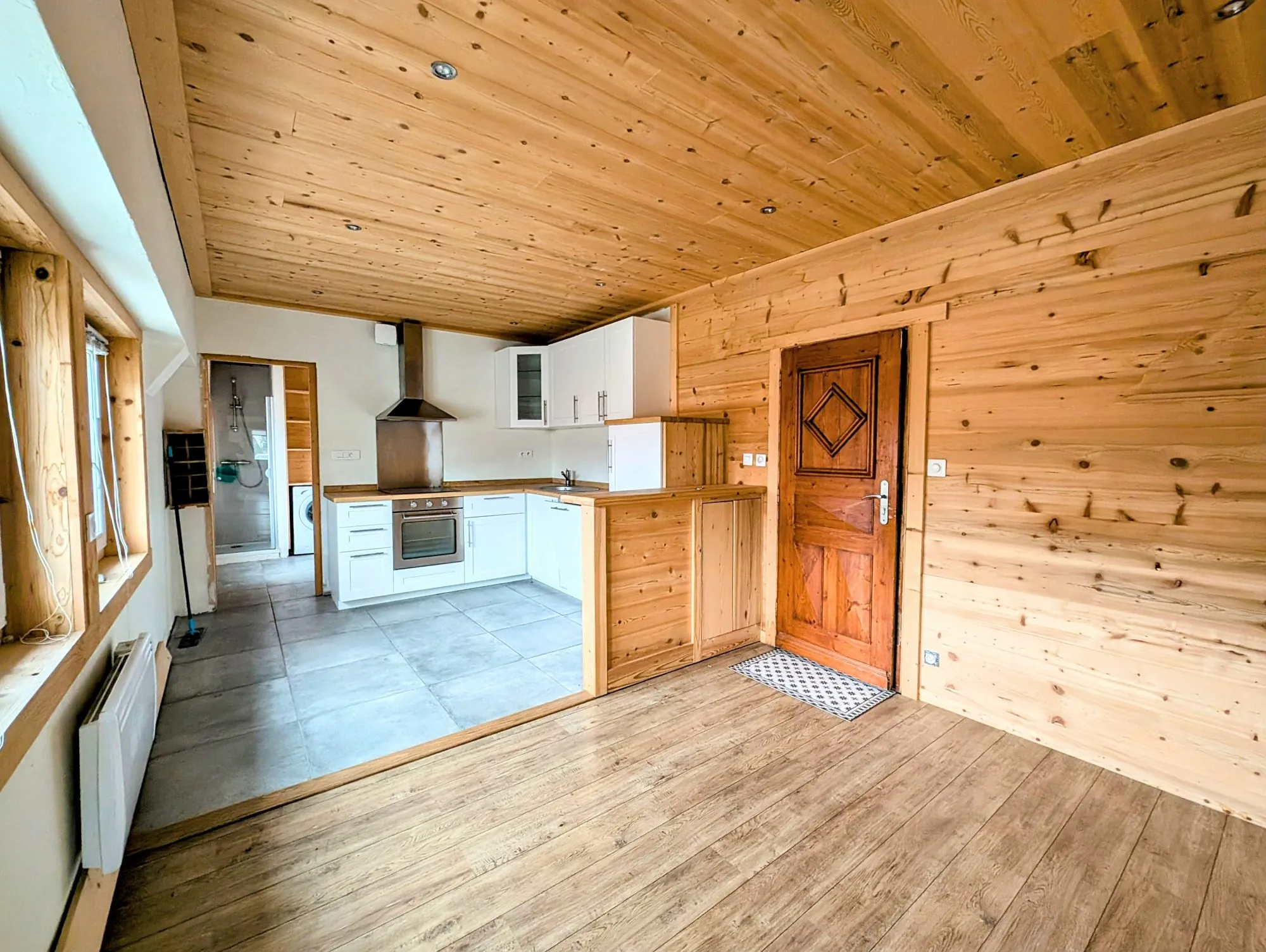 Appartement T2 rénové à vendre à Taninges proche centre-ville 