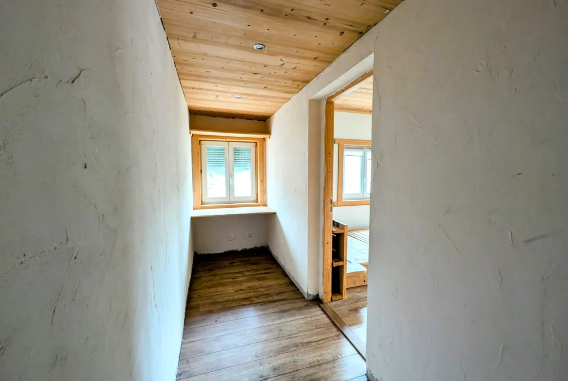 Appartement T2 rénové à vendre à Taninges proche centre-ville 