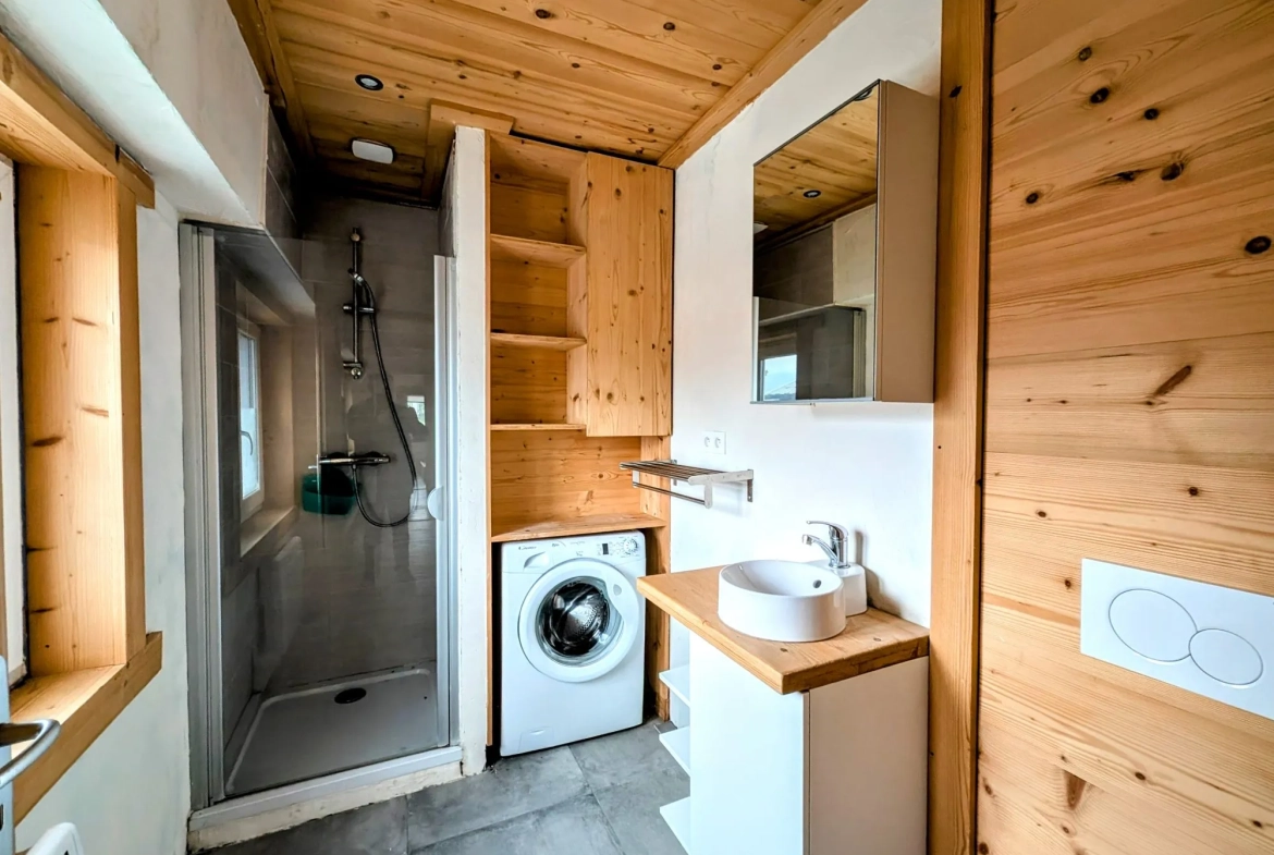 Appartement T2 rénové à vendre à Taninges proche centre-ville 