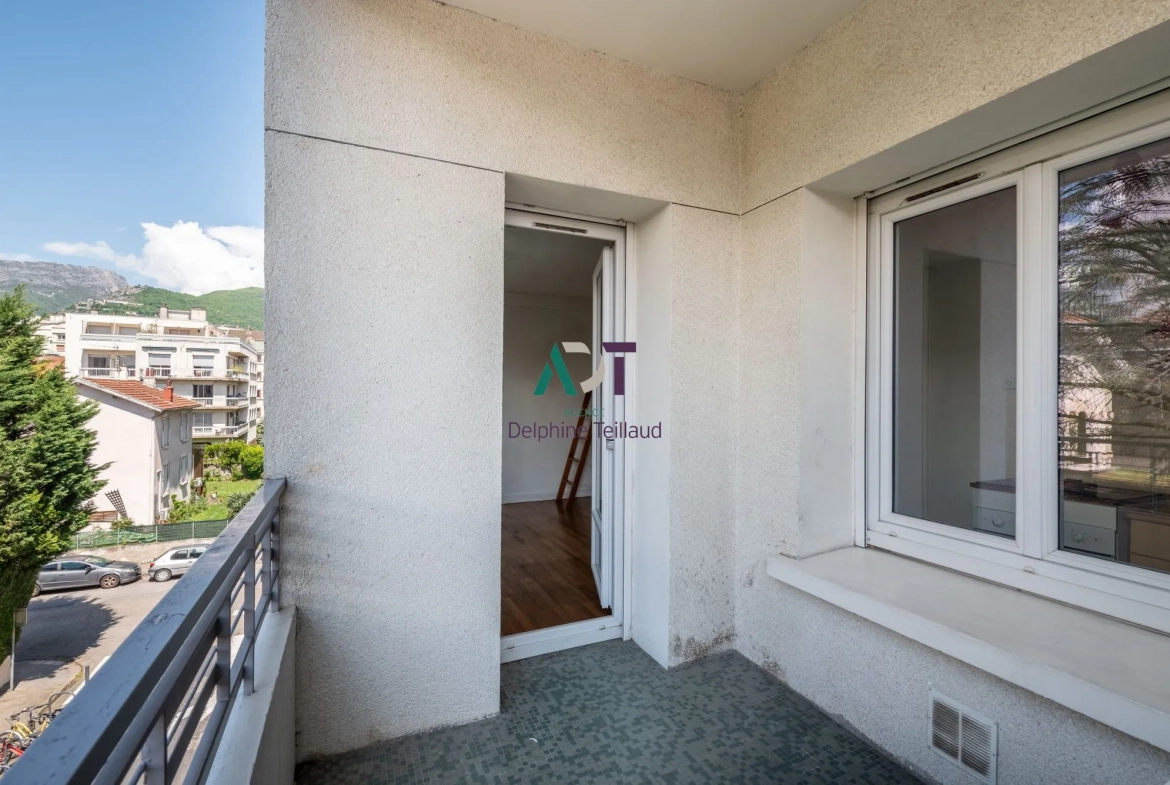 Appartement lumineux de 30m² avec balcon à Grenoble, secteur Aigle / Gustave Rivet 