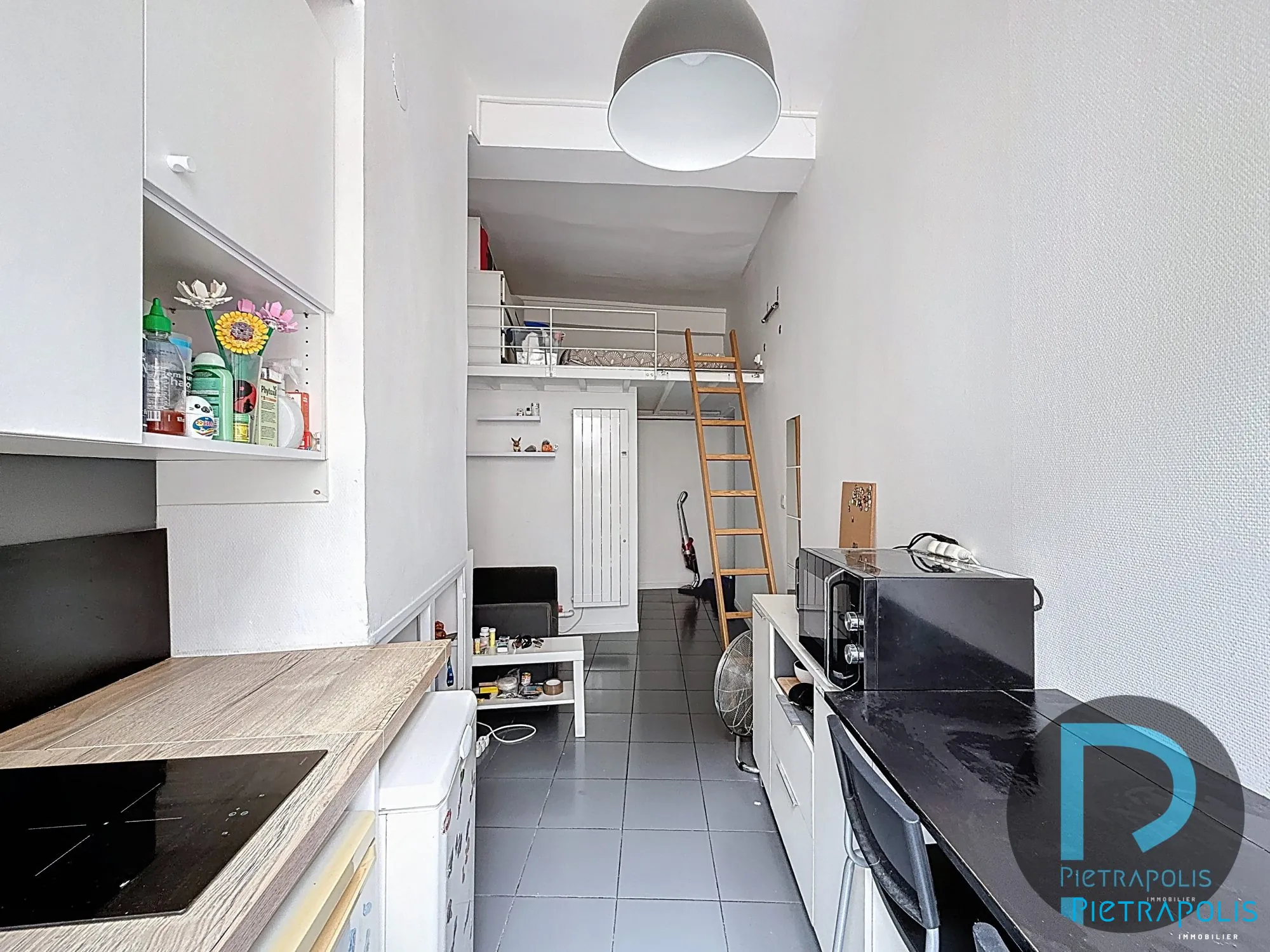 Appartement studio avec mezzanine à Lyon 2ème, centre-ville, faibles charges 