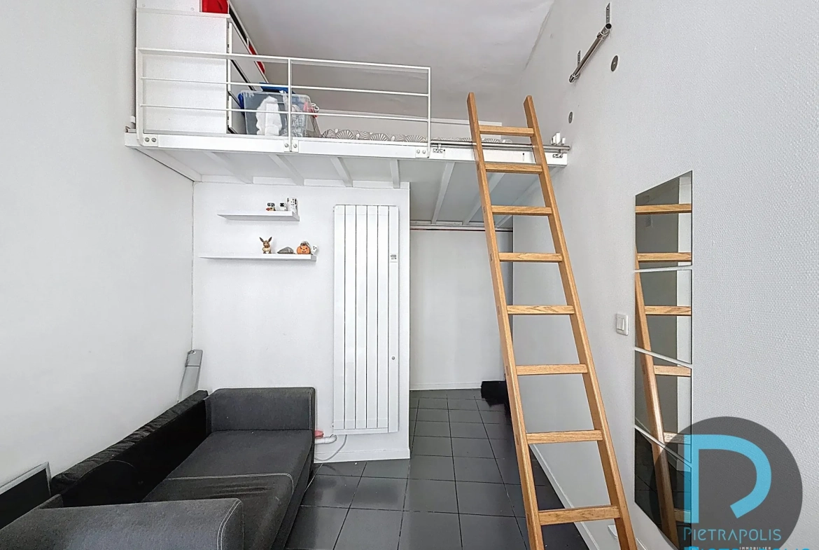 Appartement studio avec mezzanine à Lyon 2ème, centre-ville, faibles charges 
