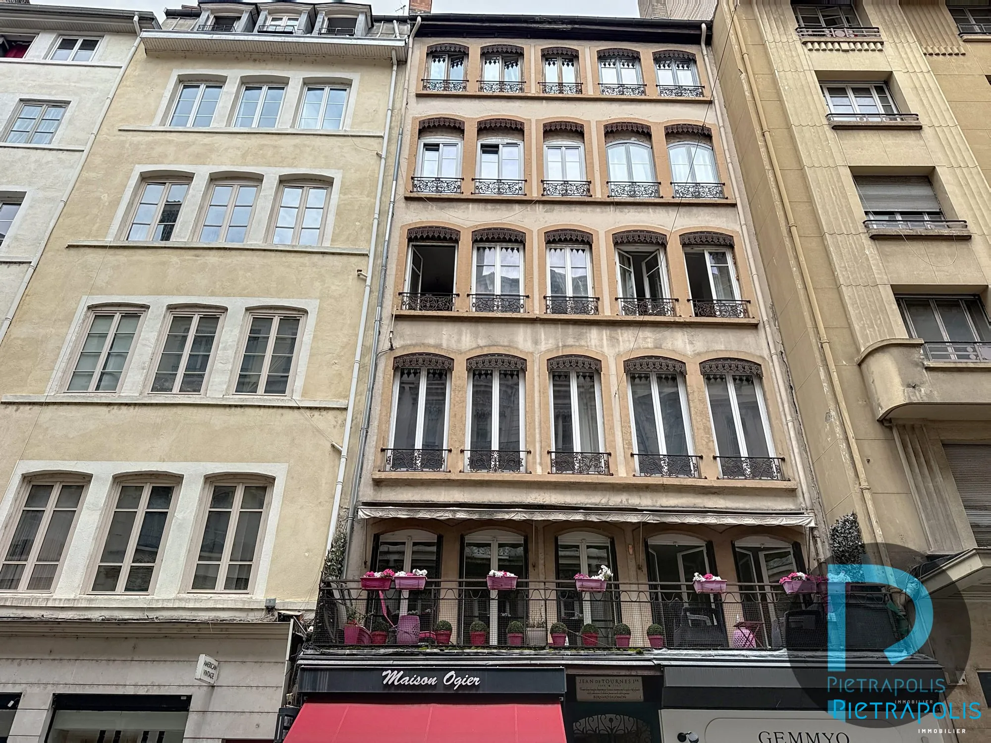 Appartement studio avec mezzanine à Lyon 2ème, centre-ville, faibles charges 
