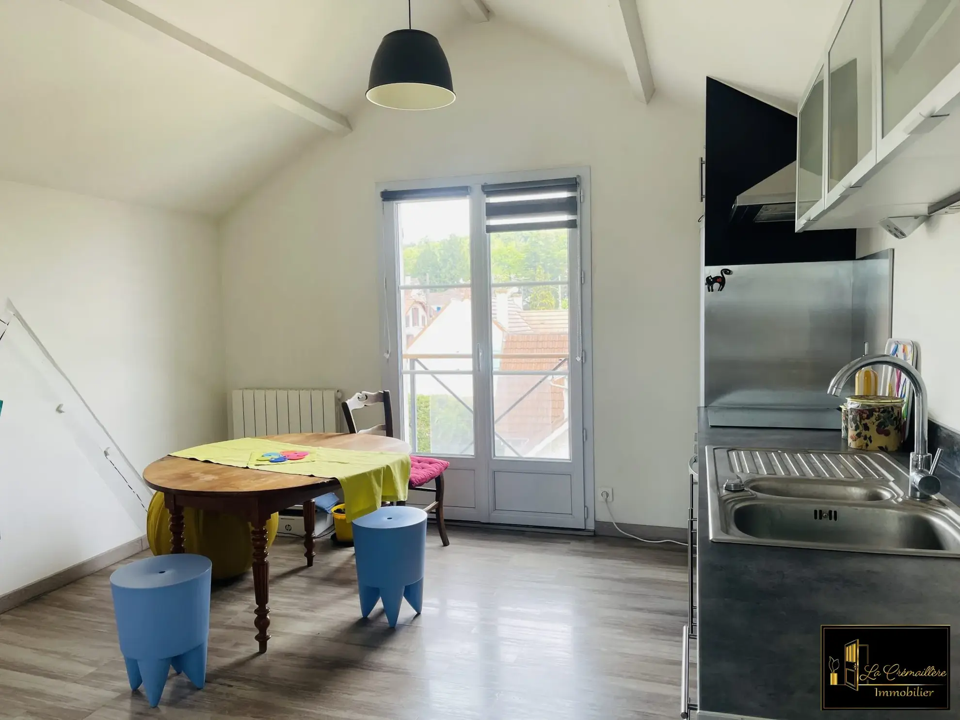 Appartement lumineux F2 à Dourdan proche gare et centre-ville 