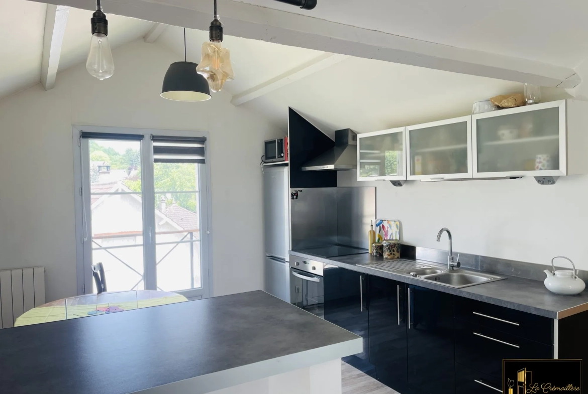 Appartement lumineux F2 à Dourdan proche gare et centre-ville 