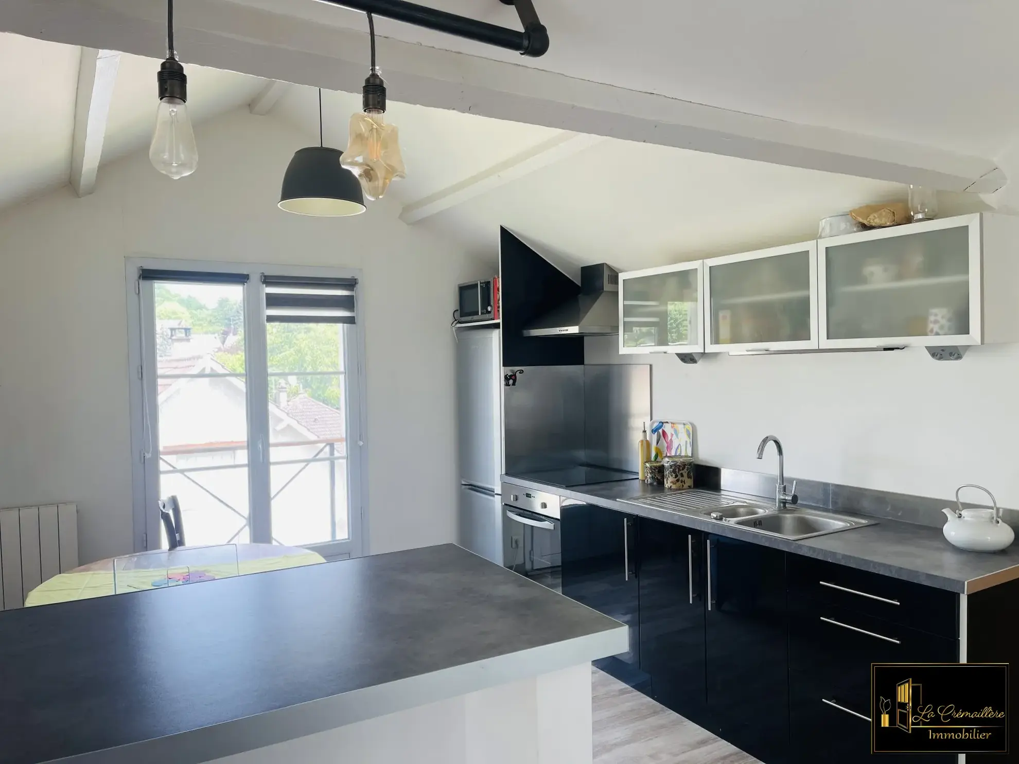 Appartement lumineux F2 à Dourdan proche gare et centre-ville 