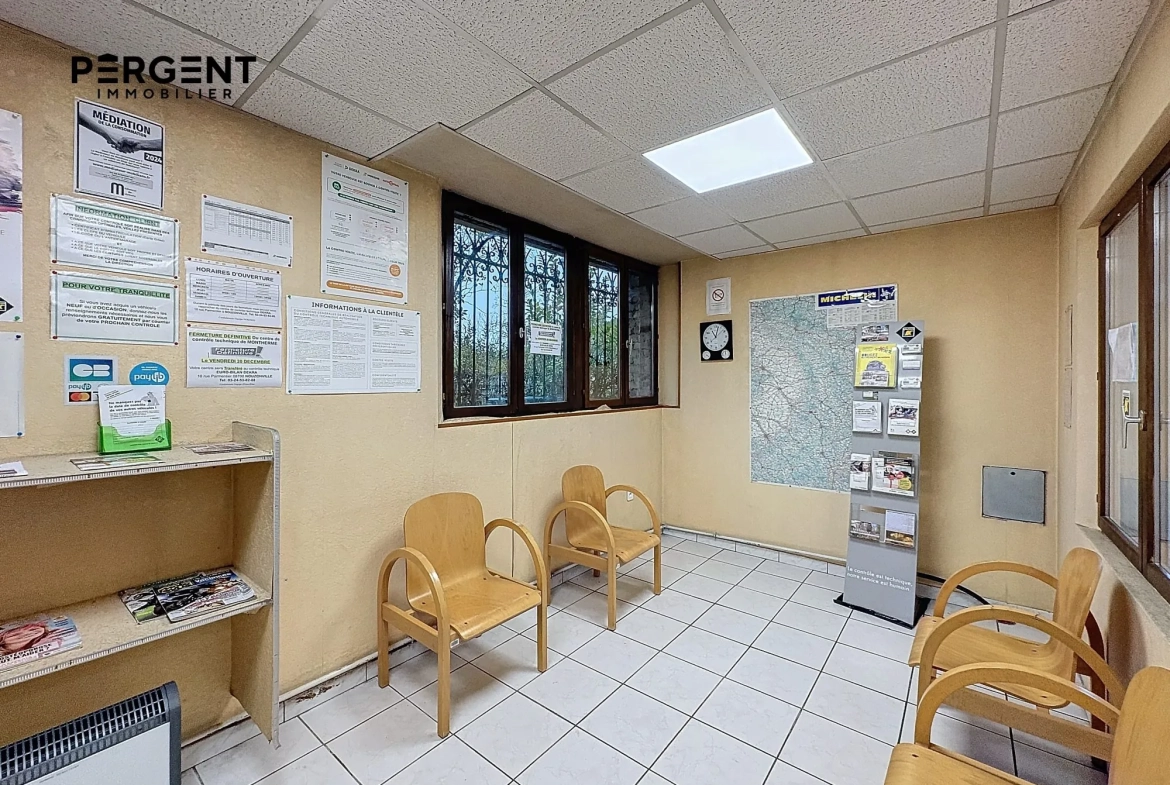 Entrepôt industriel de 600 m² à Monthermé, opportunité d'investissement 