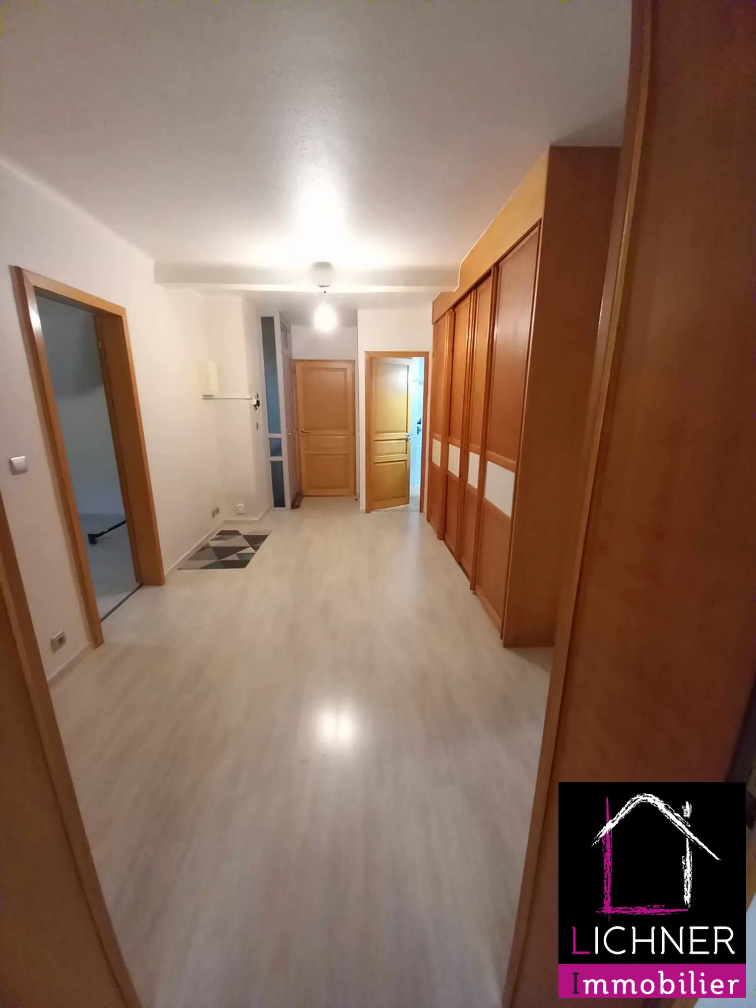 Appartement 3 pièces à vendre à Forbach, proche centre-ville avec caves 