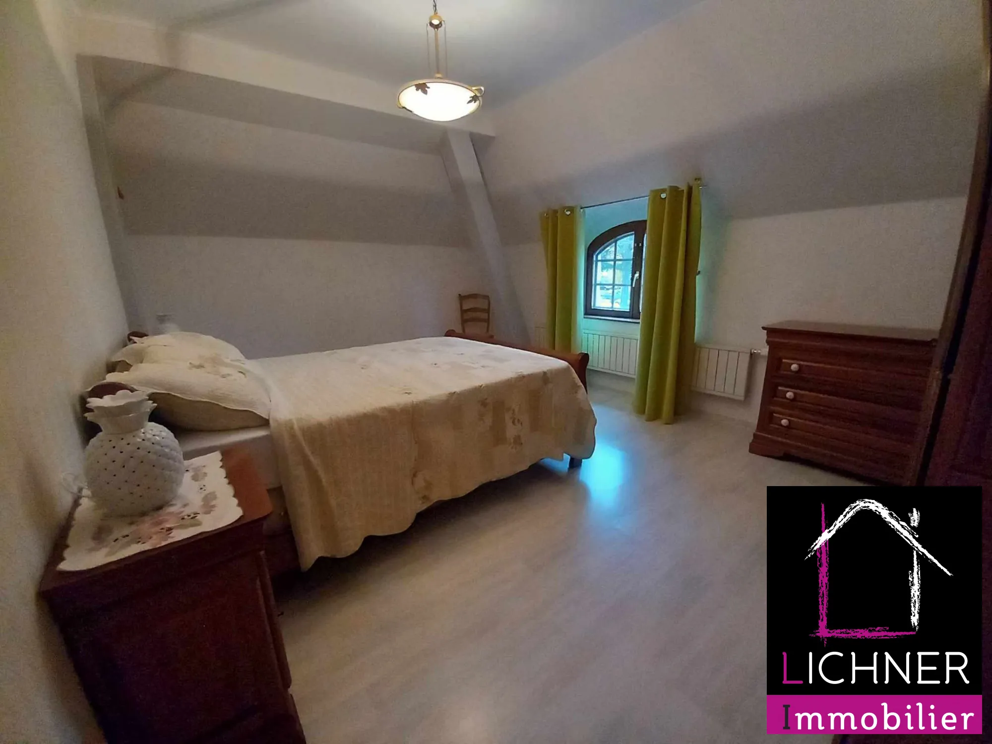 Appartement 3 pièces à vendre à Forbach, proche centre-ville avec caves 