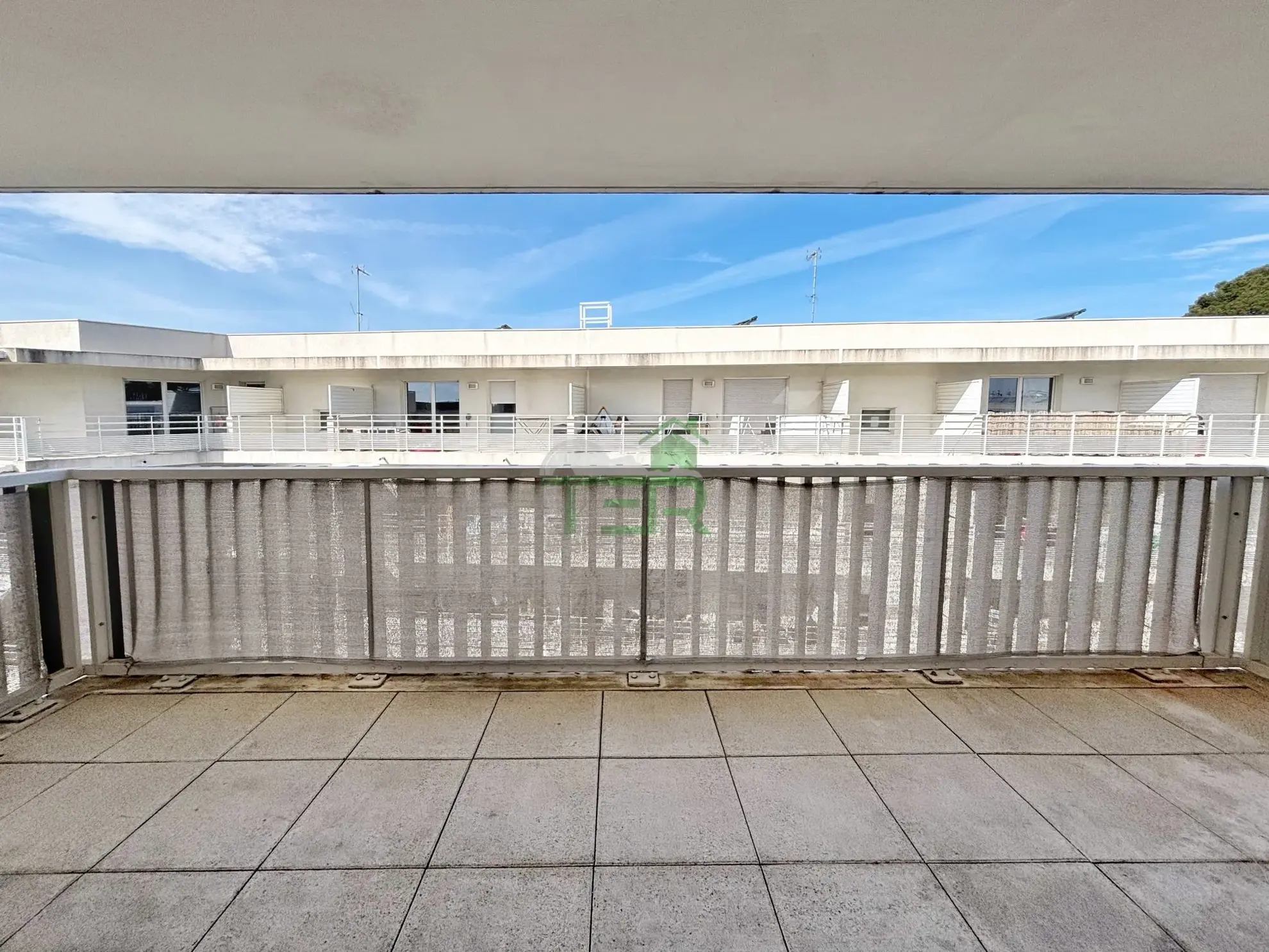 Appartement T3 avec terrasse et parking à vendre à Montpellier Prés d'Arènes 