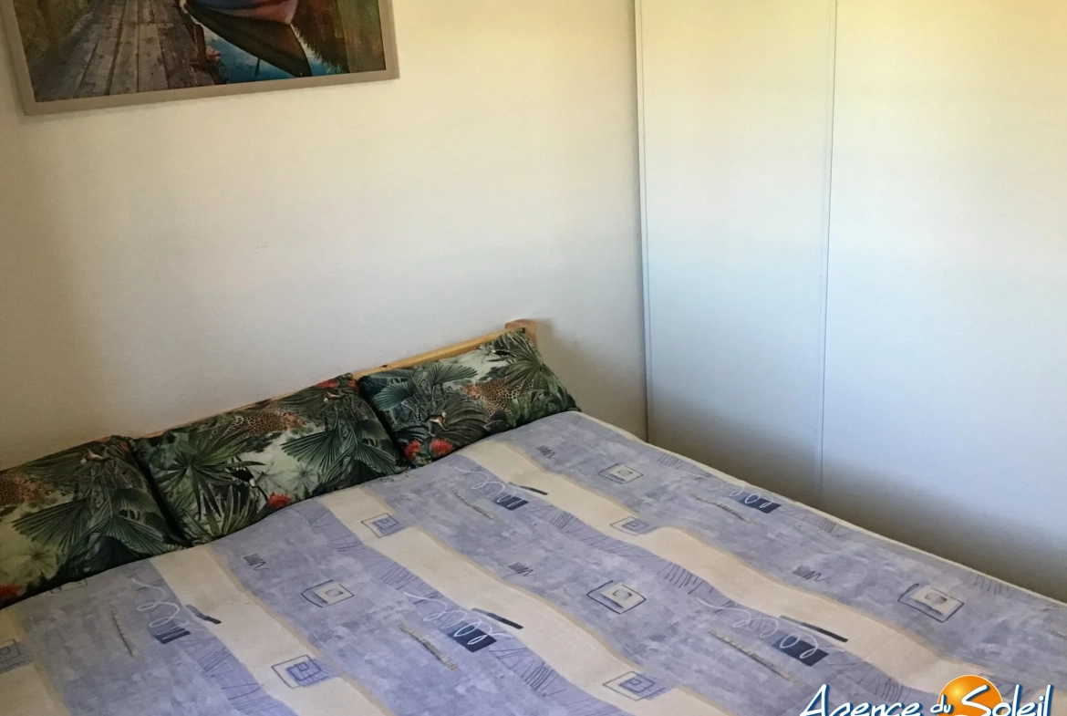 Maison T2 avec mezzanine, terrasse vue lac, piscine, proche commodités à Le Barcarès 