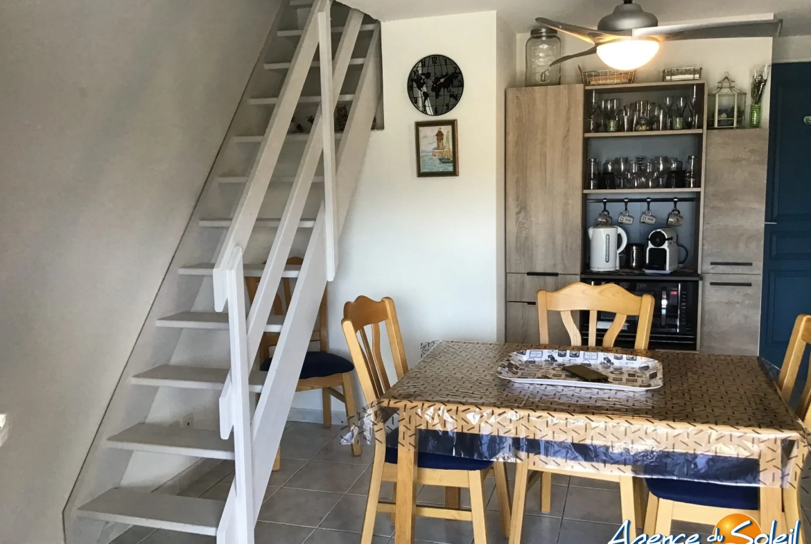 Maison T2 avec mezzanine, terrasse vue lac, piscine, proche commodités à Le Barcarès 