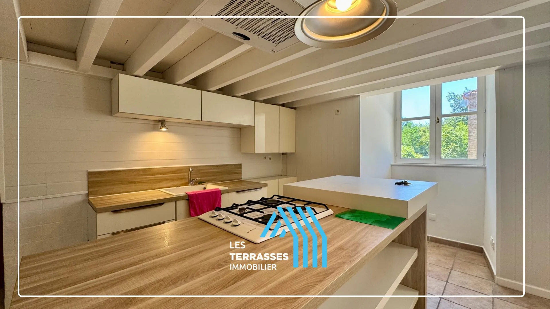 Loft spacieux avec dépendance et jardin à Montboucher-sur-Jabron 