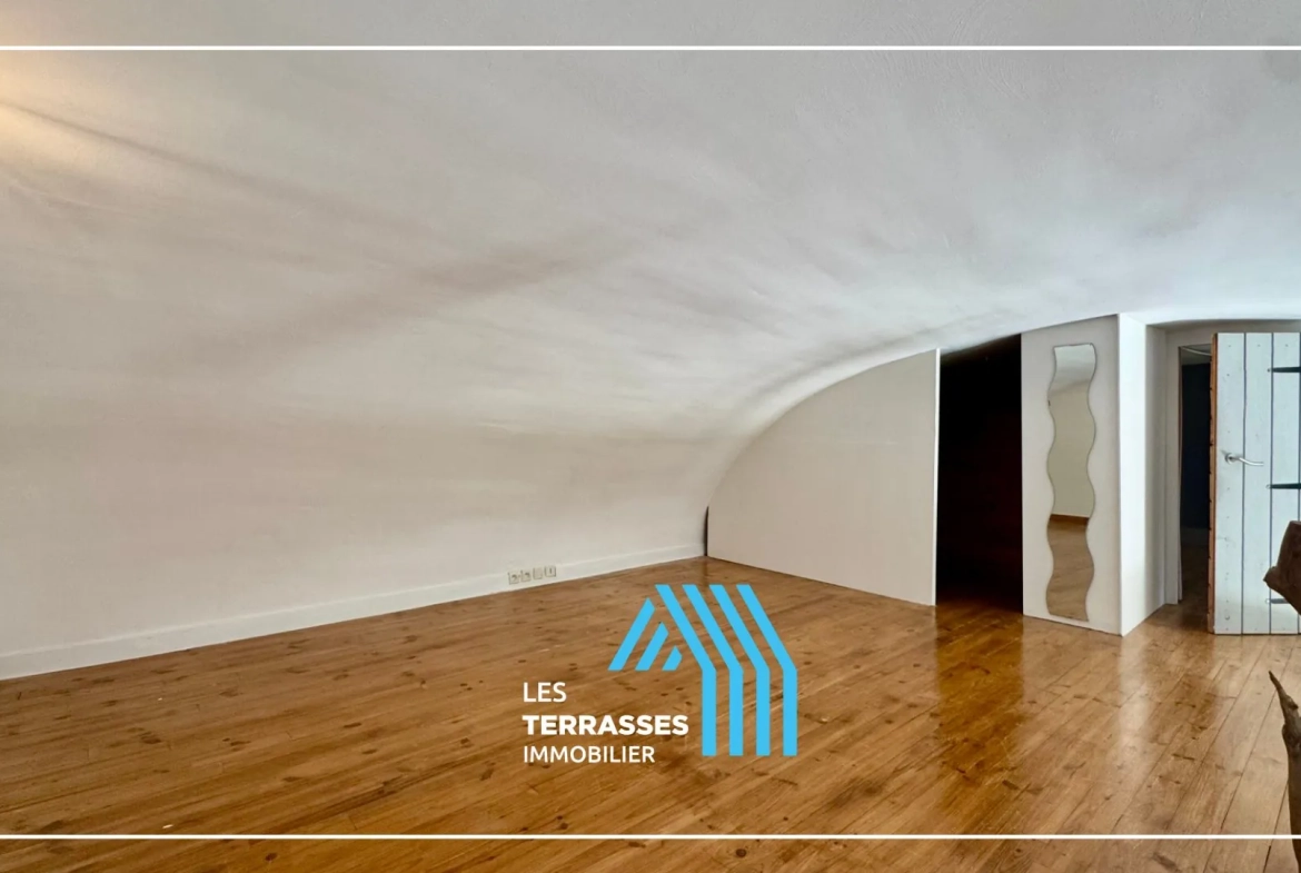 Loft spacieux avec dépendance et jardin à Montboucher-sur-Jabron 