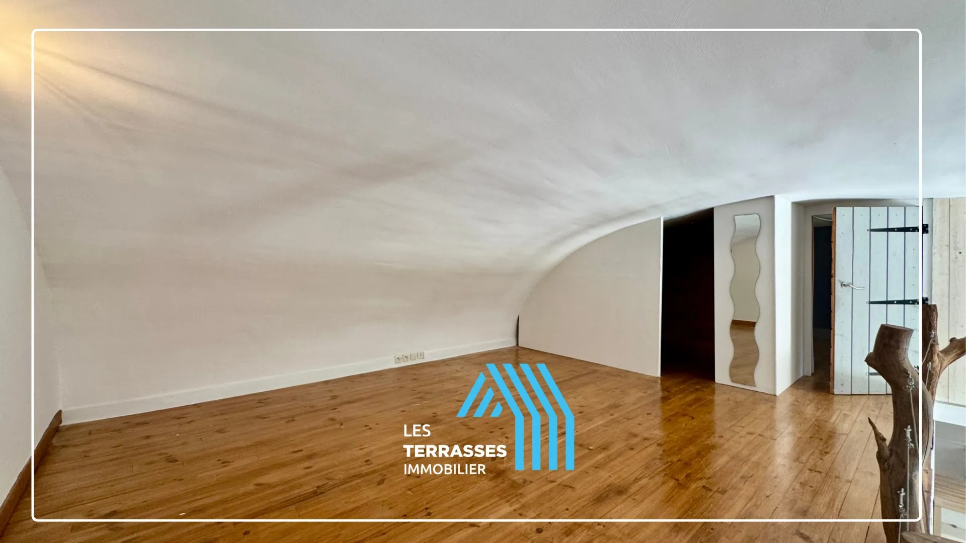 Loft spacieux avec dépendance et jardin à Montboucher-sur-Jabron 