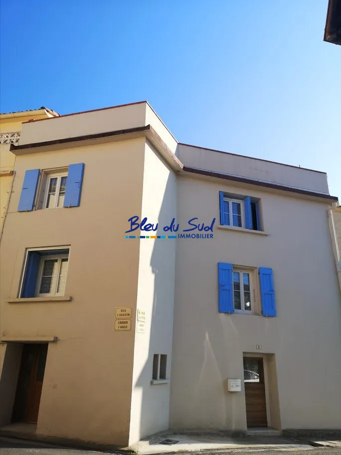 Maison de village rénovée avec terrasse et vue panoramique à Ria-Sirach 