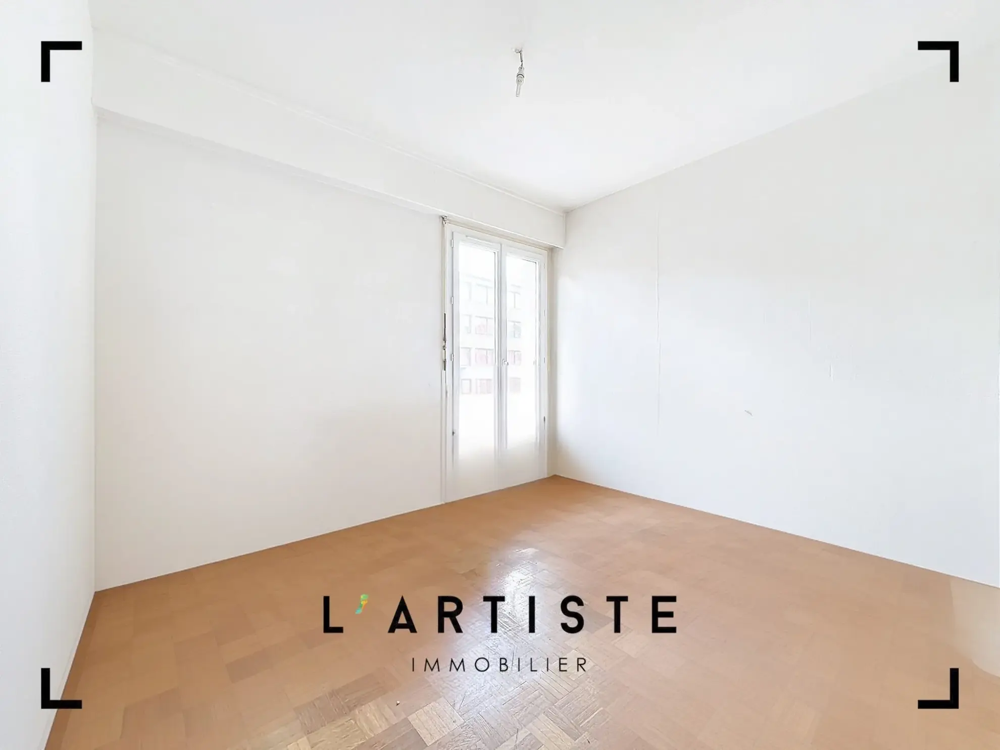 Appartement 3 pièces à vendre au cœur de Rouen avec balcon et vue sur rue 