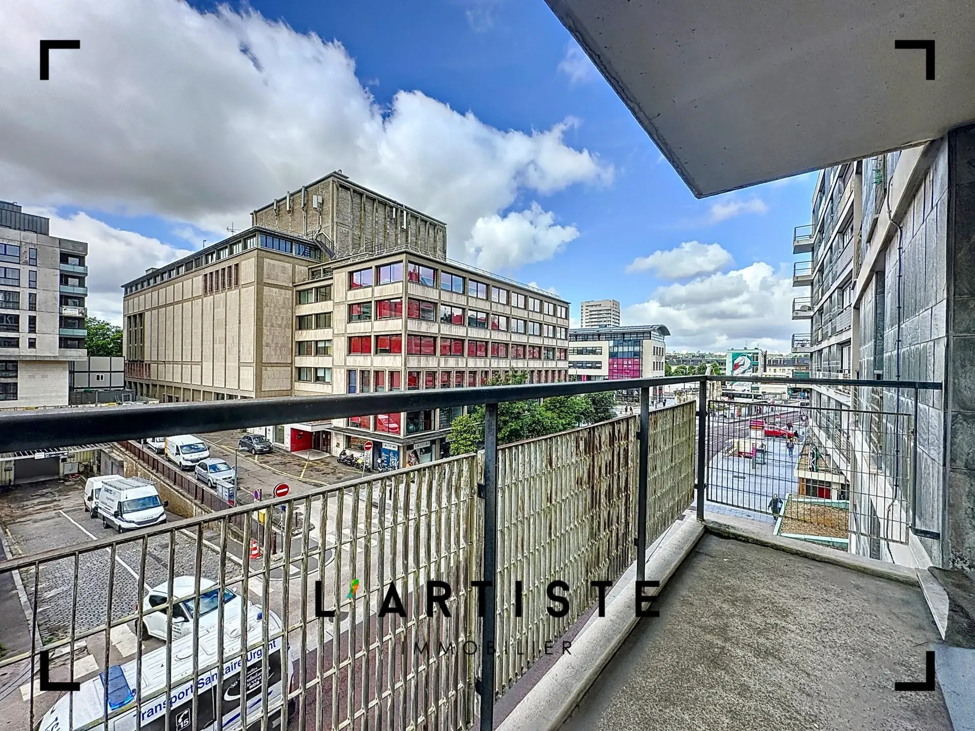 Appartement 3 pièces à vendre au cœur de Rouen avec balcon et vue sur rue 