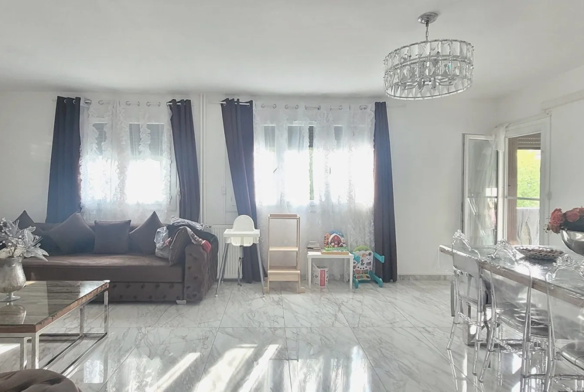 Bel appartement T3/T4 rénové à Montpellier Mas Drevon avec balcon et cave 