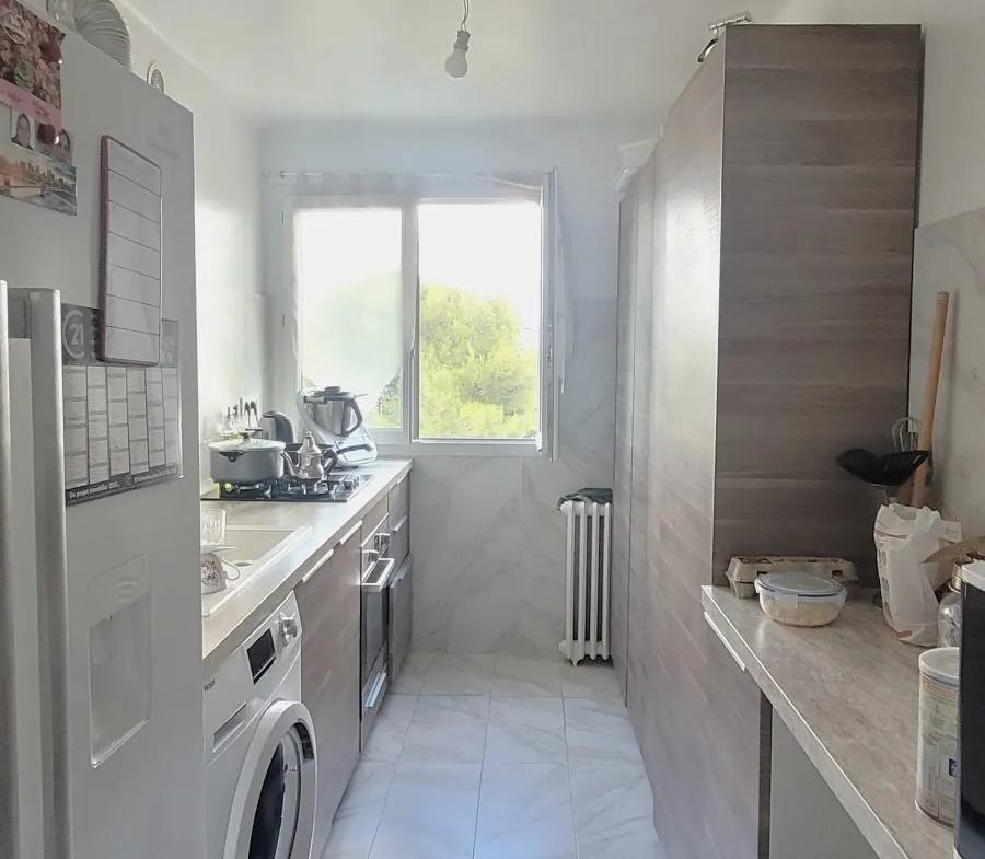 Bel appartement T3/T4 rénové à Montpellier Mas Drevon avec balcon et cave 