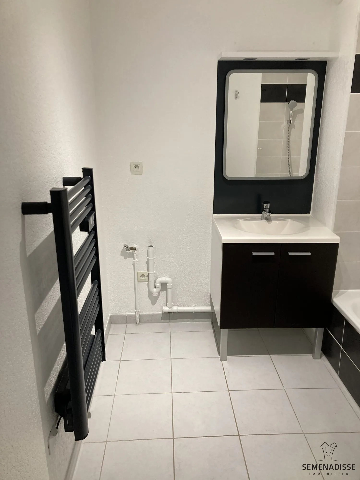 Appartement 3 pièces à vendre à Roques-sur-Garonne (31120) avec balcon et parking privé 