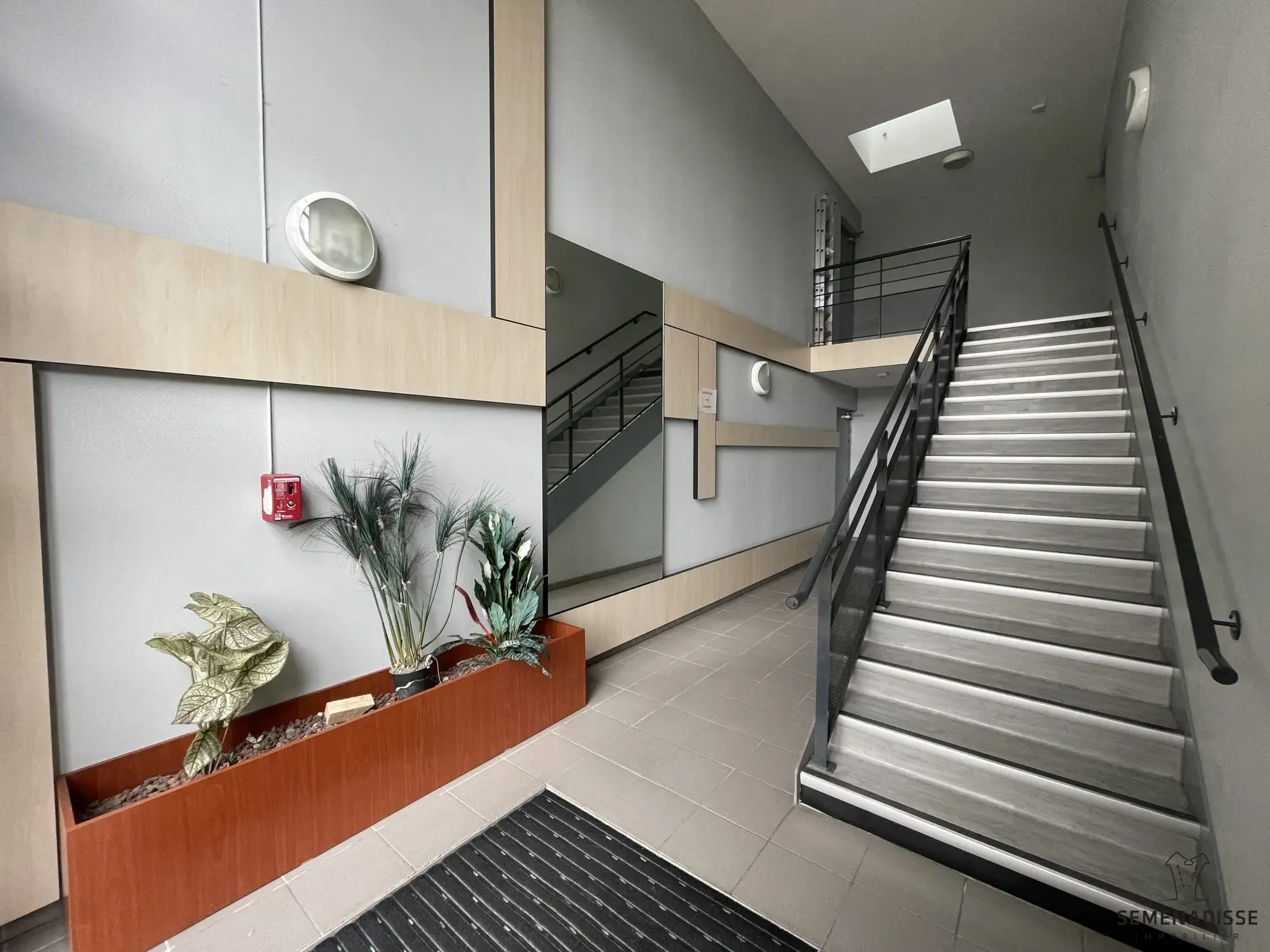Appartement 3 pièces à vendre à Roques-sur-Garonne (31120) avec balcon et parking privé 
