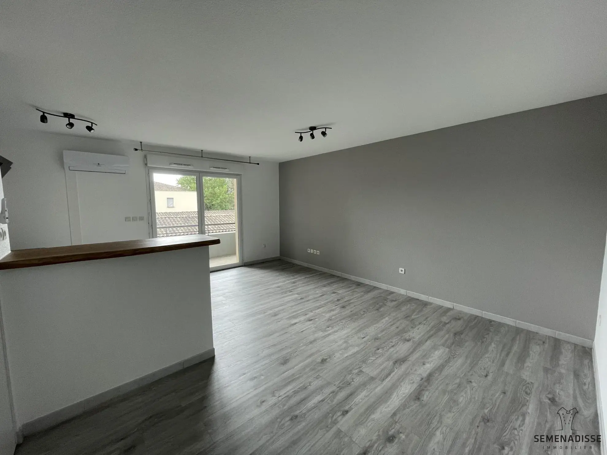 Appartement 3 pièces à vendre à Roques-sur-Garonne (31120) avec balcon et parking privé 