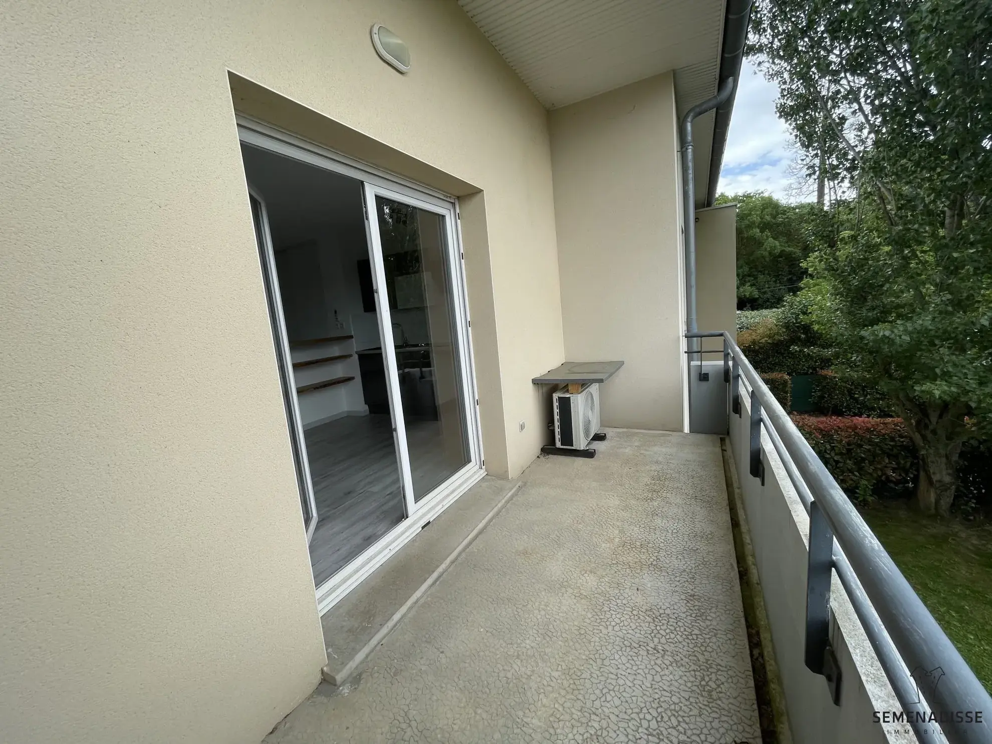 Appartement 3 pièces à vendre à Roques-sur-Garonne (31120) avec balcon et parking privé 