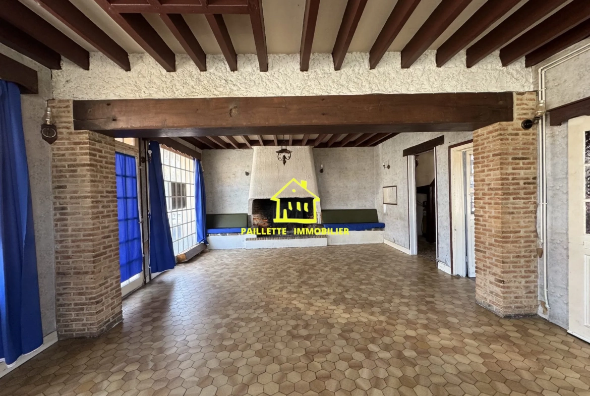 Maison à vendre avec jardin et garage à Gonneville-la-Mallet - Fort potentiel 