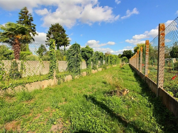 Maison à vendre à Lillers avec jardin, terrasse et potentiel de rénovation