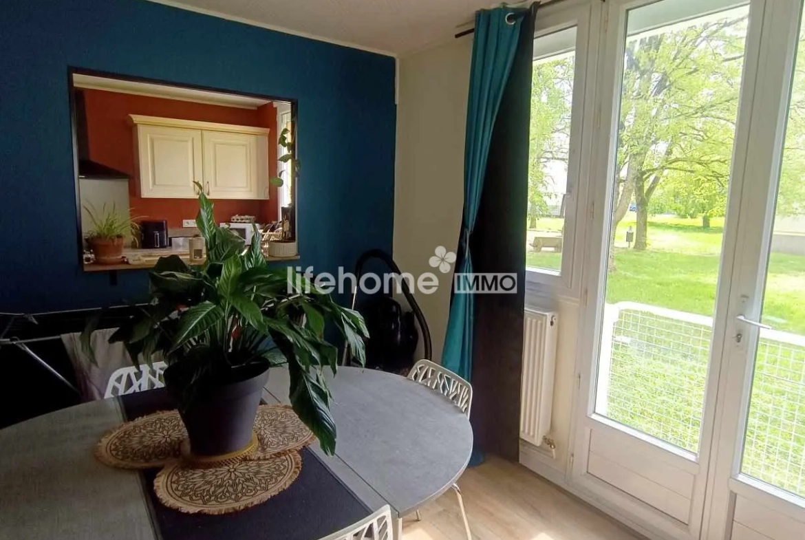 Appartement 3 pièces rénové avec garage et cave à Châteauroux 