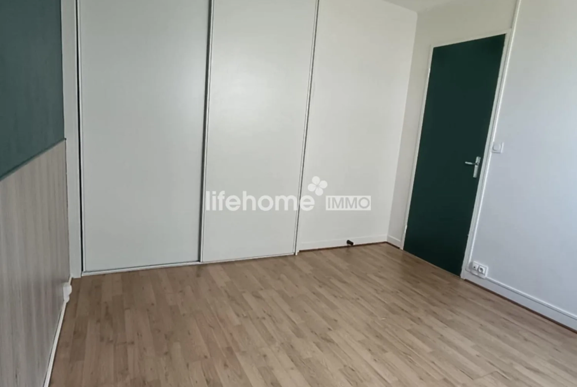 Appartement 3 pièces rénové avec garage et cave à Châteauroux 