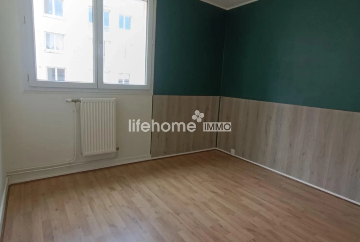 Appartement 3 pièces rénové avec garage et cave à Châteauroux 