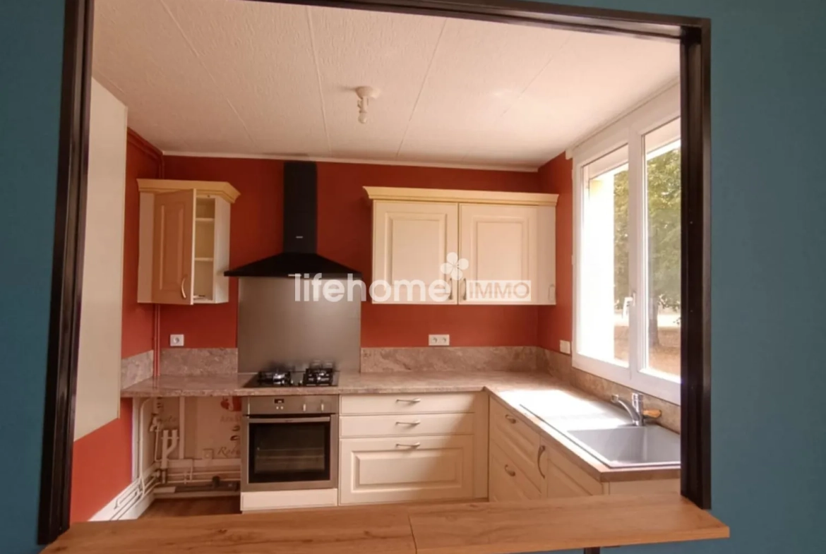 Appartement 3 pièces rénové avec garage et cave à Châteauroux 