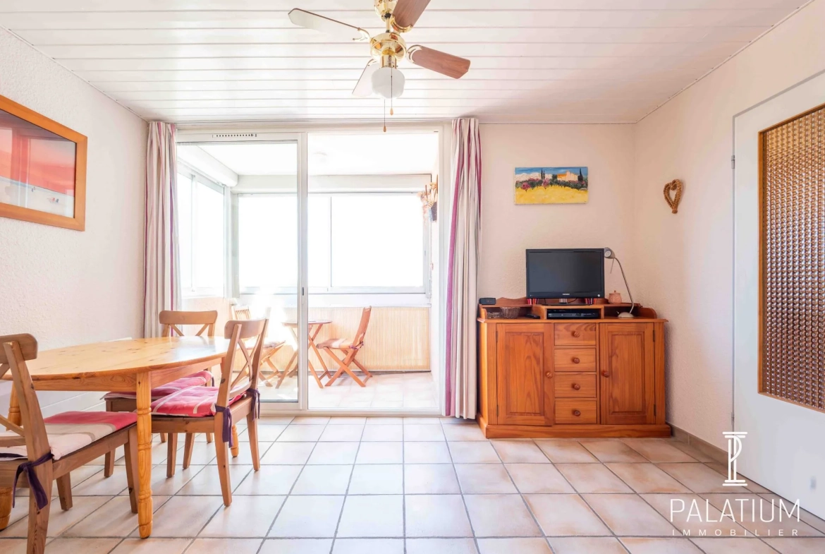 Studio de 31m² avec loggia et vue sur le château à Gréoux-les-Bains 