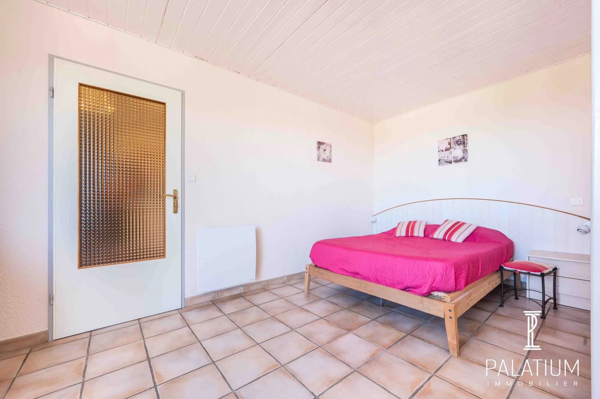 Studio de 31m² avec loggia et vue sur le château à Gréoux-les-Bains 