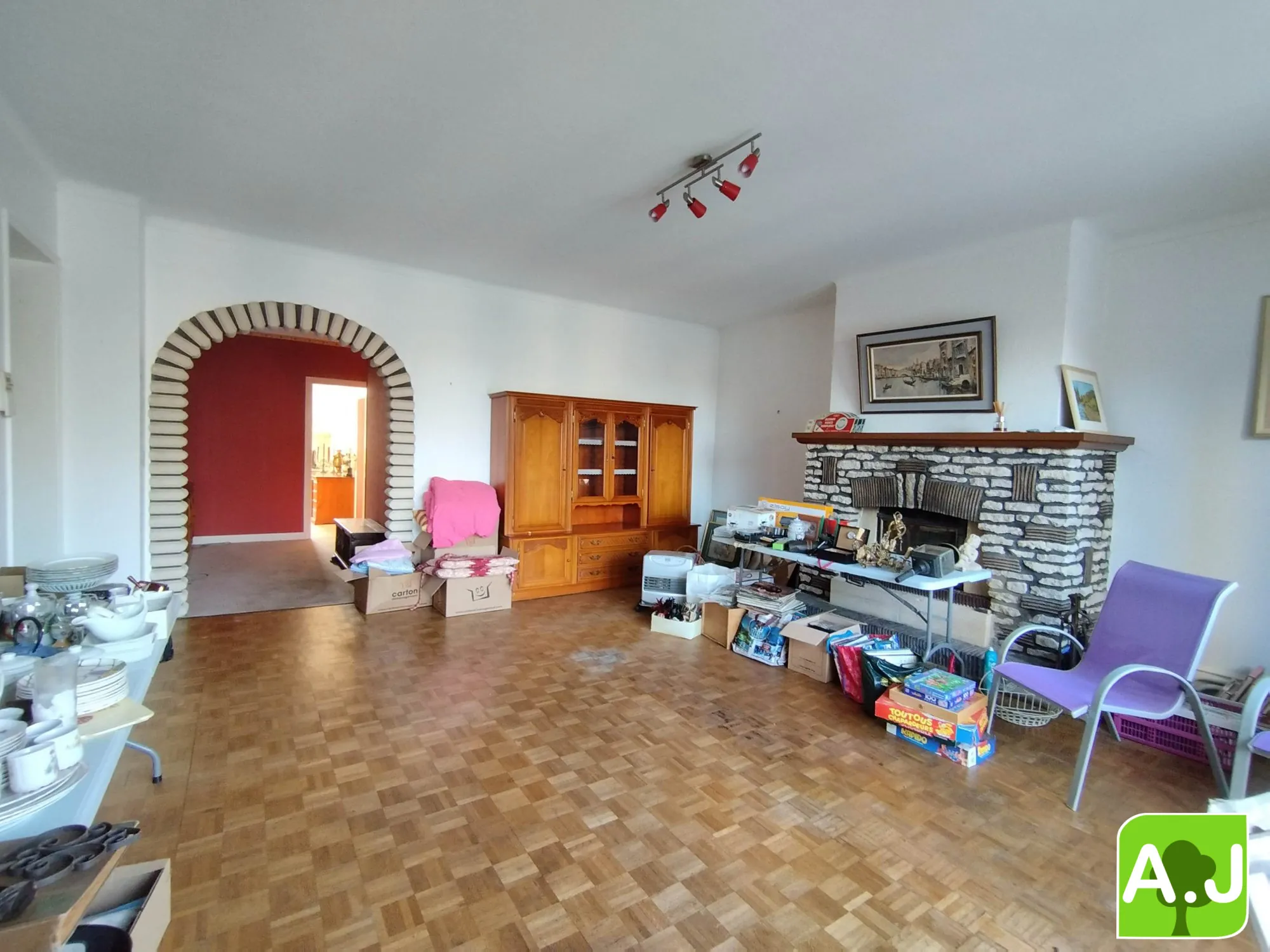Bel appartement 4 chambres avec terrasse en hyper-centre de Saint André de l'Eure 
