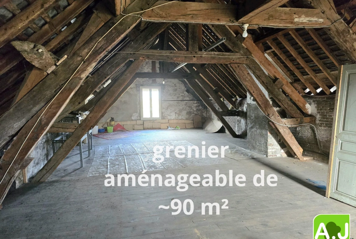 Bel appartement 4 chambres avec terrasse en hyper-centre de Saint André de l'Eure 