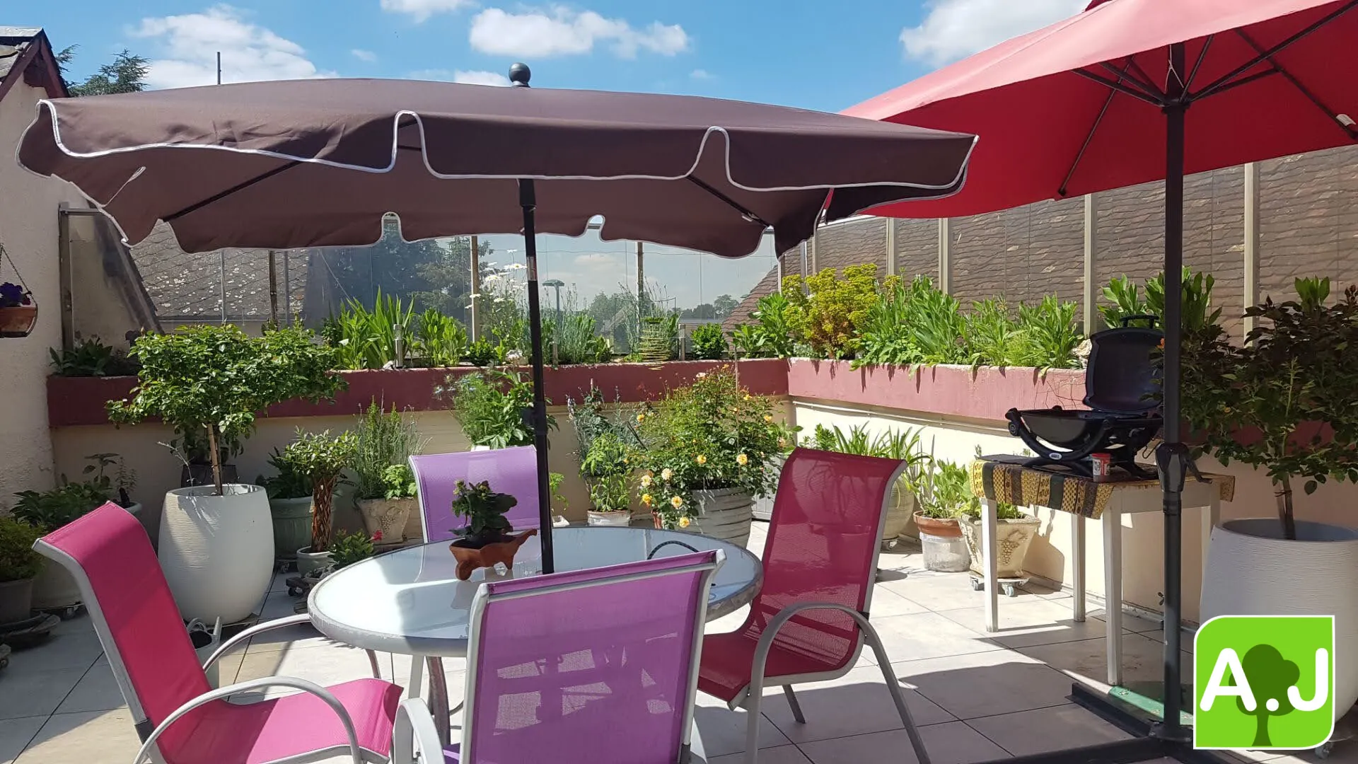 Bel appartement 4 chambres avec terrasse en hyper-centre de Saint André de l'Eure 