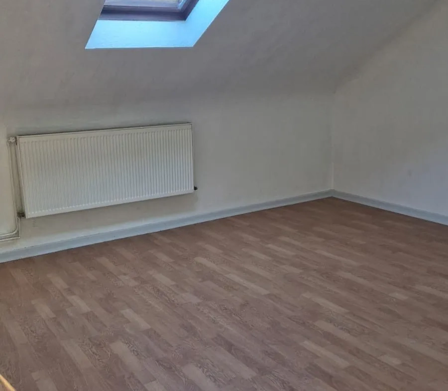 Appartement T3 atypique à Forbach proche centre-ville – 58 m², parking et cave 