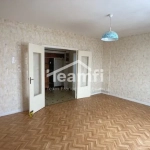 Appartement T3 lumineux avec cave et parking sécurisé à Saint-Florent-sur-Cher