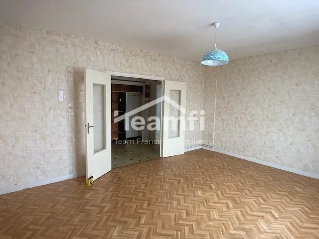 Appartement T3 lumineux avec cave et parking sécurisé à Saint-Florent-sur-Cher 