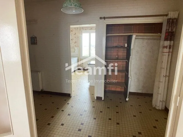 Appartement T3 lumineux avec cave et parking sécurisé à Saint-Florent-sur-Cher 
