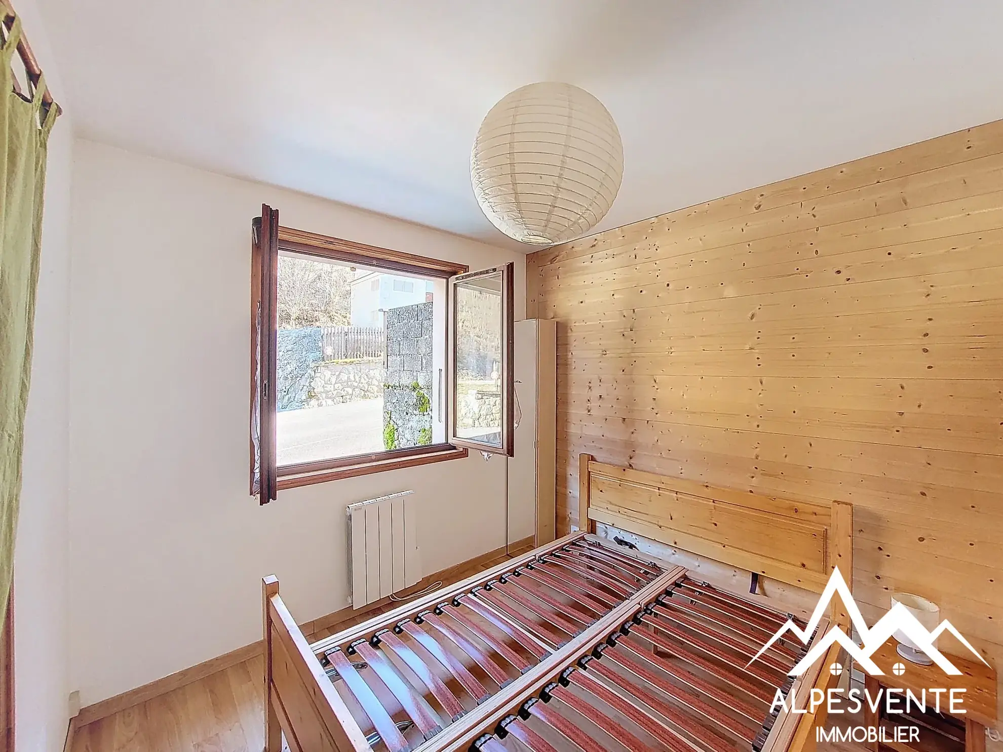 avendre_appartement_2chambres_lebiot_alpesvente Appartement T3 lumineux à Le Biot avec balcon et cave, proche stations de ski 