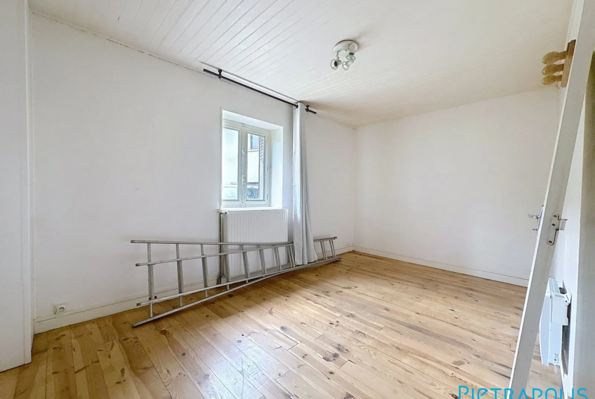 Achat maison de village 85m² avec terrasse à Cublize proche du Lac des Sapins 